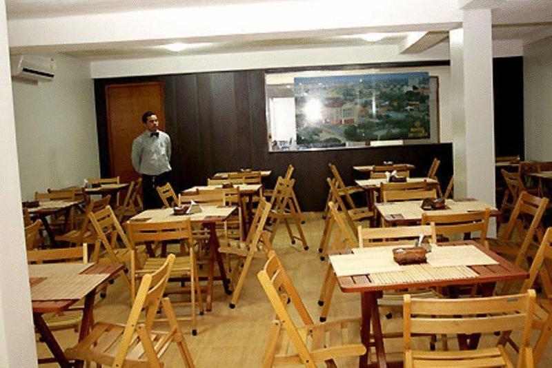 Hotel Do Largo ماناوس المظهر الخارجي الصورة